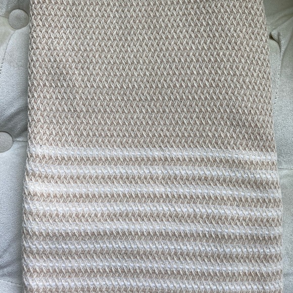 Bath, Beach,Sauna, Turkish Cotton Towel, Large, NWOT, Beige, Off White, Fringes - Picture 3 of 4